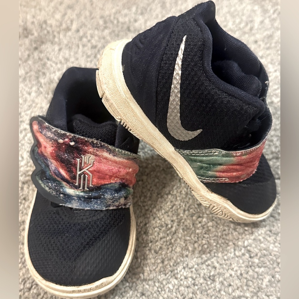Nike Kyrie 5 galaxy sneakers